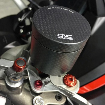 フルードリザーバー フロントbrake 25 ml - カーボン CNC Racing (シーエヌシーレーシング)