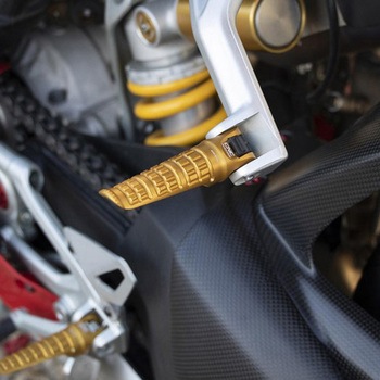 フットペグs for OEM rearsets MV Agusta LIGHT - passenger CNC Racing (シーエヌシーレーシング)