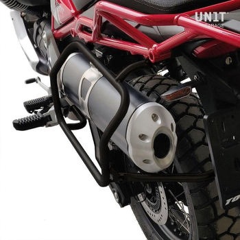 Inox サブフレーム for Aluminium サイドパニアケースs Moto Guzzi V85TT | 2252-BL UnitGarage (ユニットガレージ)