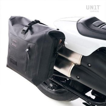 Khali サイドパニアケース in TPU + 右 サブフレーム Sportster S 1250 | UG001-3320DX UnitGarage (ユニットガレージ)