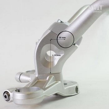 Raised and set back handlebar risers for Bmw nineT Roadster-Pure | 1698 UnitGarage (ユニットガレージ)