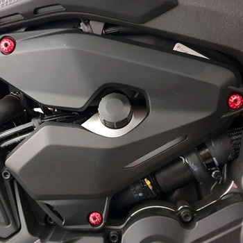 Screw kit for エンジンカバー and expansion tank Ducati Monster 937 CNC Racing (シーエヌシーレーシング)