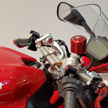STEERING DAMPER KIT DUCATI SUPERSPORT MY2017 CNC Racing (シーエヌシーレーシング)