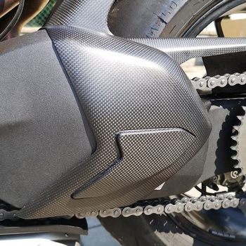 Swingarm cover Ducati Panigale V4 - Matt カーボン Matt カーボン CNC Racing (シーエヌシーレーシング)