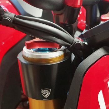 Triple clamps kit Ducati Hypermotard 821 SP / 939 SP / 950 SP ブラック CNC Racing (シーエヌシーレーシング)