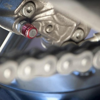 Universal billet bleed valve cover kit for Brembo CNC Racing (シーエヌシーレーシング)