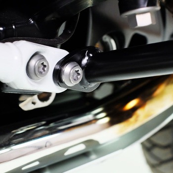 エンジンプロテクションクラッシュバー Traveler | 1919 UnitGarage (ユニットガレージ)