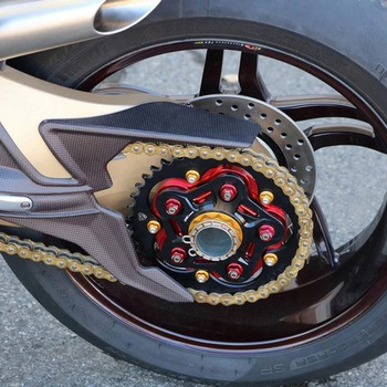 クッシュドライブハブフランジ MV Agusta CNC Racing (シーエヌシーレーシング)