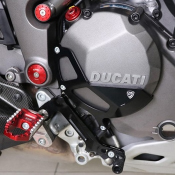 クラッチカバー protector Ducati Multistrada - CNC Racing (シーエヌシーレーシング)