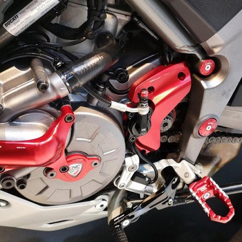 クラッチスレーブシリンダー Φ 29 mm Ducati CNC Racing (シーエヌシーレーシング)