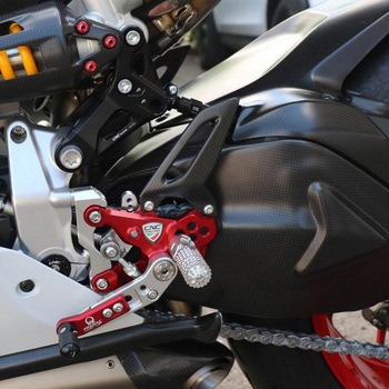 クラッチスレーブシリンダー Φ 29 mm Ducati CNC Racing (シーエヌシーレーシング)