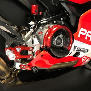 クリアオイルバス クラッチカバー Ducati Panigale CNC Racing (シーエヌシーレーシング)