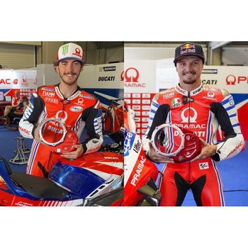 クリアカバー オイルバス クラッチ Ducati Pramac Racing Limited Edition Red/ブラック CNC Racing (シーエヌシーレーシング)