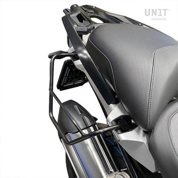 サイドパニアケース Canvas + 右 サブフレーム R1200 GS LC | U001-1901DX UnitGarage (ユニットガレージ)