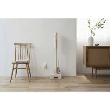 軽量!コードレス 充電式紙パック掃除機 MagiCaleena アイリスオーヤマ