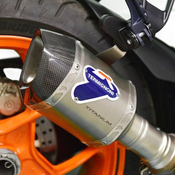 スリップオン RELEVANCE D70+リンク チタン チタンスリーブ Termignoni (テルミニョーニ)