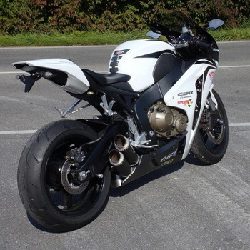 スリップオンマフラー ステンレス ブラック GPX2 FIREBLADE CBR1000RR(08-) BODIS (ボディス)