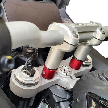 ハンドルバー clamp spacers H 30mm Ducati Multistrada V4 for OEM riser CNC Racing (シーエヌシーレーシング)