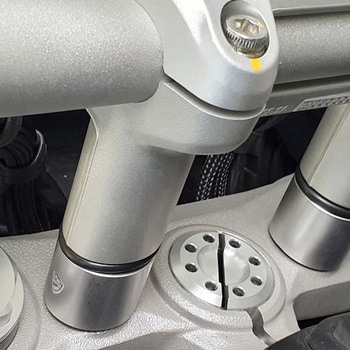ハンドルバー clamp spacers H 30mm Ducati Multistrada V4 for OEM riser CNC Racing (シーエヌシーレーシング)