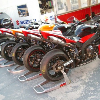 フルエキゾーストシステム フルチタン オーバル Q2C for YZF R1(07-08) BODIS (ボディス)