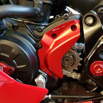 フロントスプロケットカバー DUCATI SUPERSPORT MY 2017 CNC Racing (シーエヌシーレーシング)