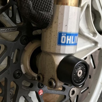 フロントホイール axle slider Ducati CNC Racing (シーエヌシーレーシング)