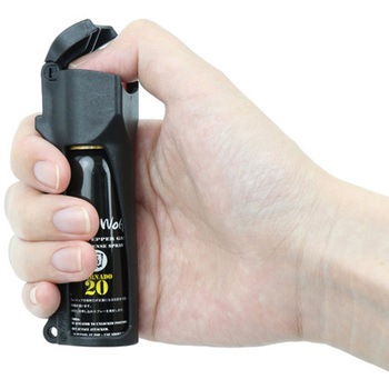 ホワイトウルフ防犯スプレー トルネード20 ホルスター付き - ホワイトウルフ