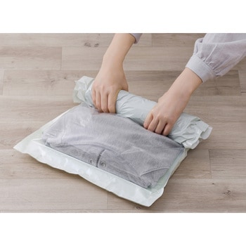 衣類用圧縮袋 手巻きタイプLサイズ - アイリスオーヤマ