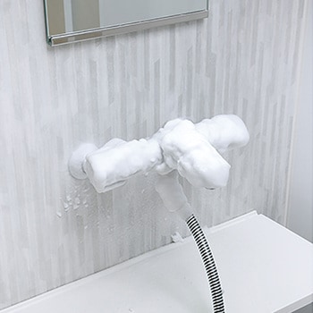 激落ちくん 浴室金具用 もこもこ泡のウロコ取り - LEC(レック)