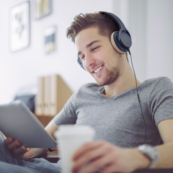 ワイヤレスヘッドホン audio-technica