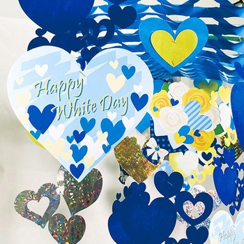 ホワイトデーローズプリーツハンガー - アルファ[販促]