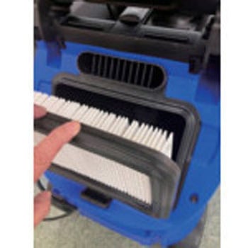 ”業務用ウェット&ドライ掃除機”(乾湿両用) ニルフィスク