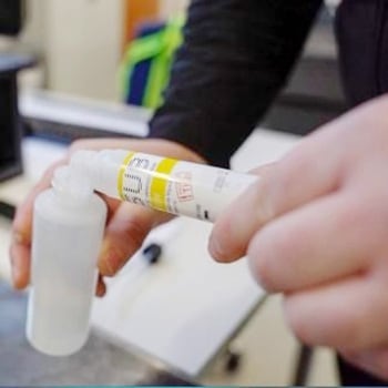 3Dスキャン用昇華型リキッド缶 - AESUB