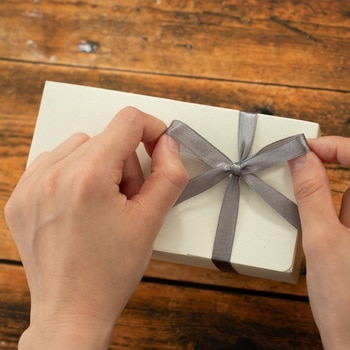 サテンリボン10mm HEADS(ヘッズ)