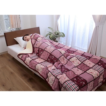 パッチワーク調あったか中わた入り毛布 ファミリー・ライフ