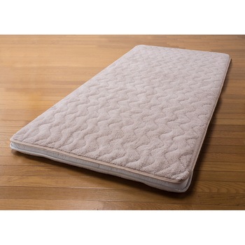 吸湿発熱ムートン調ボリューム敷パッド2色組 ファミリー・ライフ