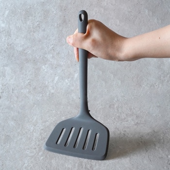 パンツール シリコーンワイドターナー - 和平フレイズ