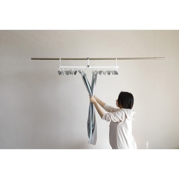 The hangers 引っ張って取り込めるランドリーハンガー 52P - シービージャパン