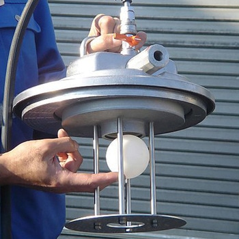 エアー式乾湿両用掃除機 ストッパー付 エスコ
