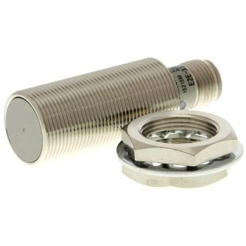 誘導型近接センサ バレル形 検出範囲 5 mm ねじの呼び M18 omron(オムロン)