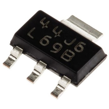 Texas Instruments 電圧レギュレータ 低ドロップアウト電圧 3.3 V， 3+Tab-Pin， LM2937IMP-3.3/NOPB Texas Instruments