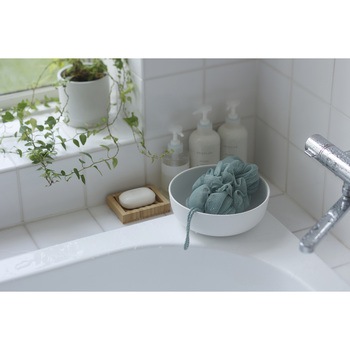 背中も洗えるシャボンボール・モスグリーン マーナ