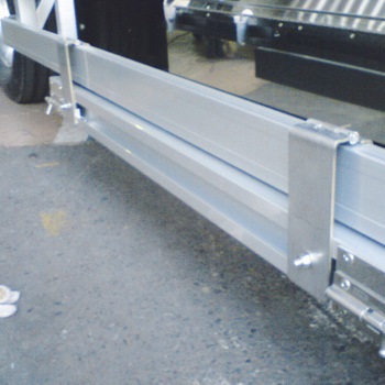 �{���g�Œ莮 �T�C�h�o���p�[��]���� JB(���{�{�f�[�p�[�c�H��) 69078120