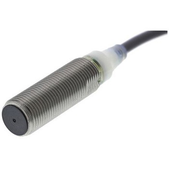 近接センサ バレル形 検出範囲 4 mm ねじの呼び M12 x 1 埋込型 1kHz omron(オムロン)