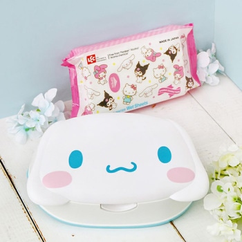 キティ 水99.9% ウェットティシュ ケース付き Amazon.co.jp: キティ 水99.9% ウェットティシュ ケース付き