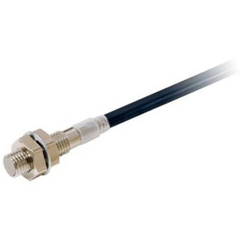 近接センサ バレル形 検出範囲 2 mm ねじの呼び M8 x 1 埋込型 IO-Link omron(オムロン)