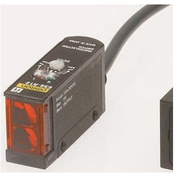 光電センサ ブロック形 検出範囲 100 mm → 300 mm omron(オムロン)
