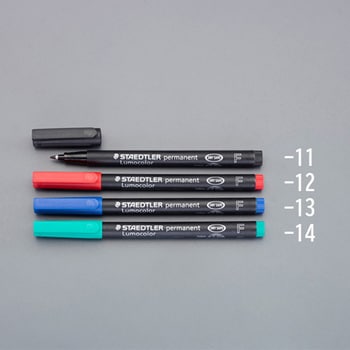 [極細]油性マーカー(ルモカラー) エスコ