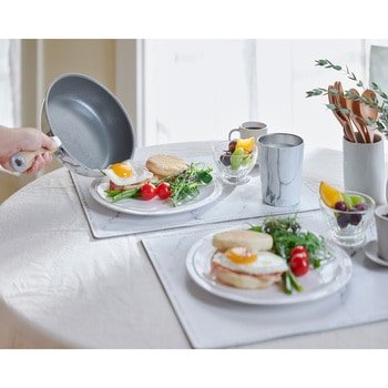 MARBLE KITCHEN リバーシブル ランチョンマット ベストコ
