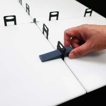 タイルレベリングウェッジ(リユーサブル) エスコ